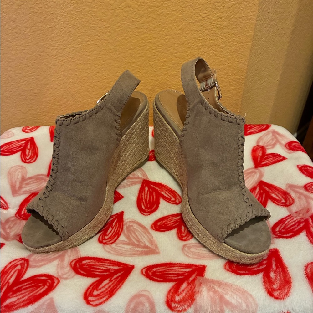 Report Wedge Sandals